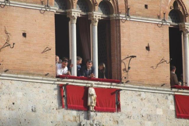 matteo salvini, luigi de mossi, gian marco centinaio palio di siena 2 luglio 2018