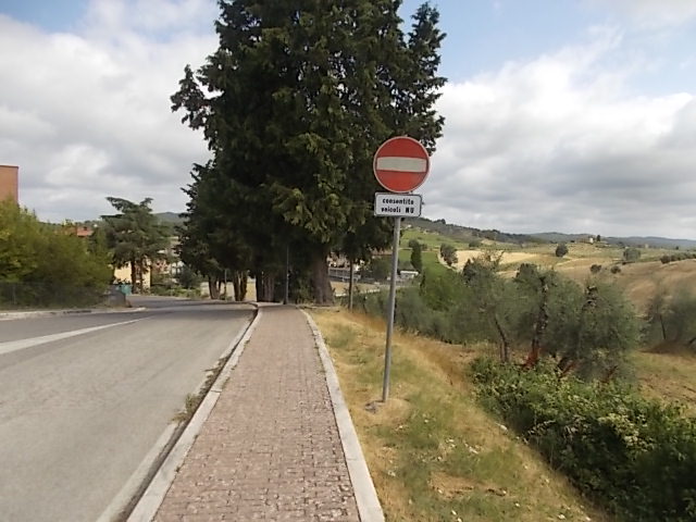 via caduti della resistenza nuova via degli escrementi nella berardenga