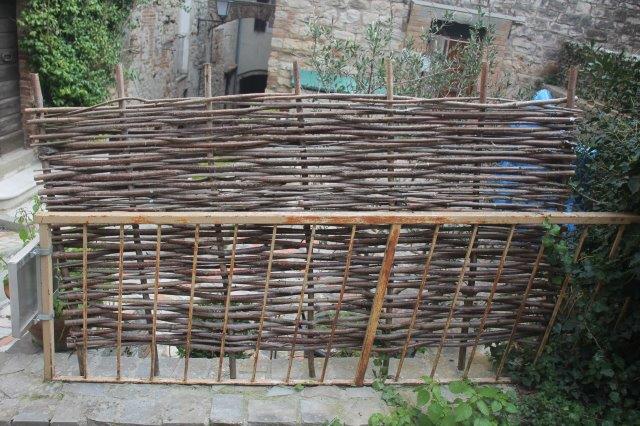 recinzione naturale a graticcio