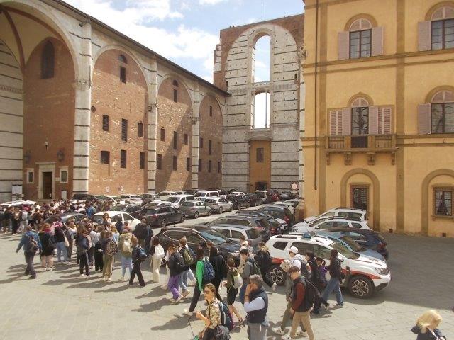 siena parcheggio piazza jacopo della quercia