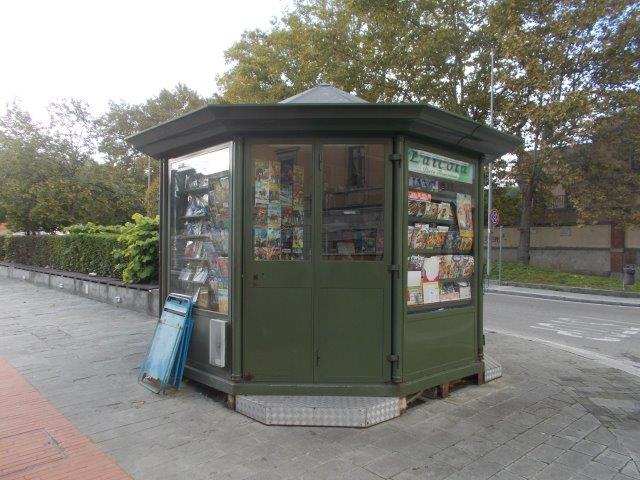 chiosco dei giornali a san giovanni valdarno