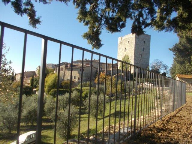 la nuova ringhiera a vertine