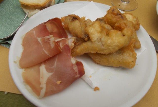 prosciutto e carciofi fritti di monte oliveto maggiore